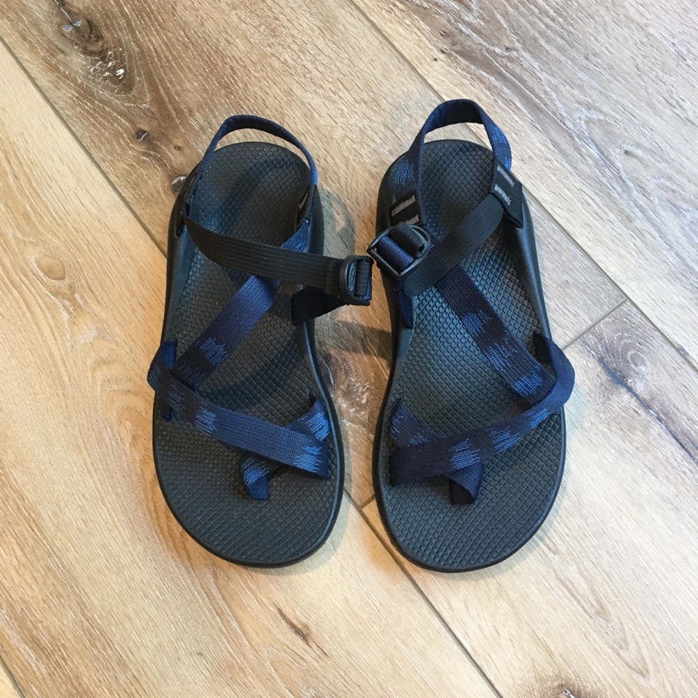 Men’s Chacos Size 10